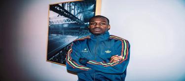 Metz's Sweden international winger Joel Asoro returns to Djurgården on-loan..