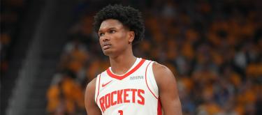 美记：火箭新星阿门·汤普森今夏预计签下一份5年2.5亿美元的续约合同