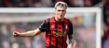 Bournemouth to conduct internal investigation into defender Álex Jiménez, who is suspected of sending inappropriate private messages to a 15-year-old underage girl..