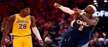 Reeves' 31 points weren't enough to secure a 125-107 victory for the Thunder over the Lakers.