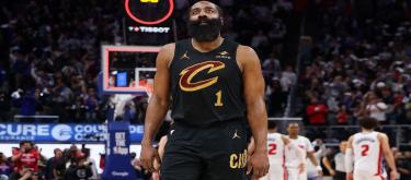 Harden surpasses Curry to move into tenth place all-time in playoff scoring.