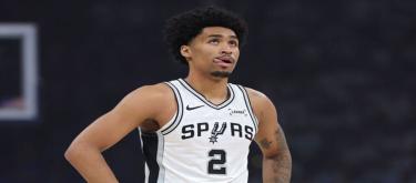 The Spurs suffered another blow as Harper left the game with a hamstring injury.