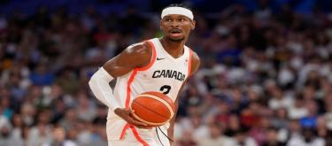 Alexander confirms he will join the Canadian national team; Murray will not be included in national team plans.