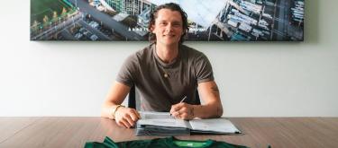 Wolfsburg have officially signed Fabian Rees, with a contract running until June 2030.