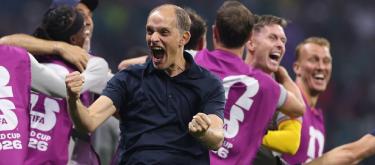 Thomas Tuchel was very proud of his players' performance, noting that the team maintained their fighting spirit despite the difficult situation.