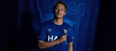 Japanese international Daizen Maeda joins Ipswich City, becoming the first Japanese player in the club's history.