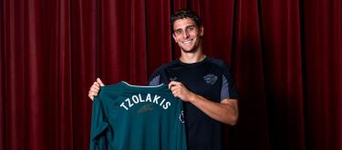 Greek goalkeeper Žolás Zorakis has officially joined Hull City for a transfer fee of €23.3 million.