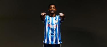Coventry City have officially announced the signing of Brentford centre-back Pinnock, with a transfer fee of up to £6 million.