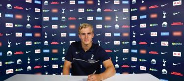 Tottenham Hotspur completes contract extension with Sweden international midfielder wonderkid Lucas Bergvall..
