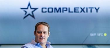 《反恐精英2》：美国传奇游戏开发商Complexity正式宣布停止运营。