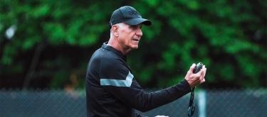 Due to poor performance, Queiroz resigned as Ghana's head coach again.
